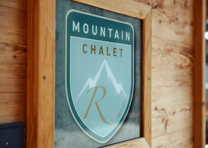 Mountain R شاليه بيروانغ