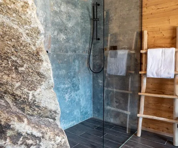 Chalet Mountain R Berwang