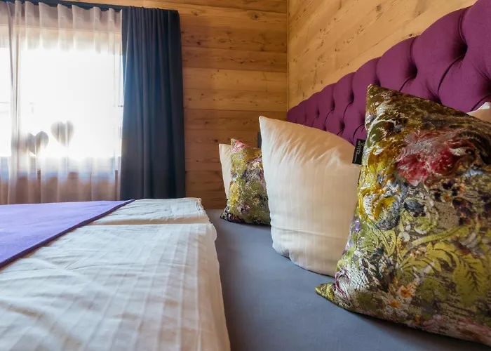 Mountain R * ברוואנג