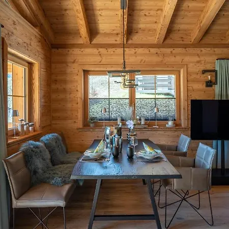 Mountain R シャレー